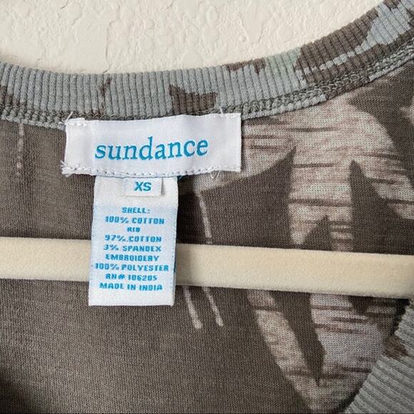 Sundance Olive Green Oversized Floral Embroidered Tunic Top Women's Size XS - Picture 8 of 8